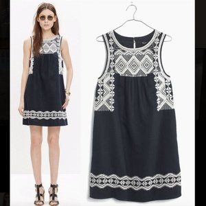 🚩SOLD🚩Madewell Navy Stitchtake Dress with White Embroidery Medium